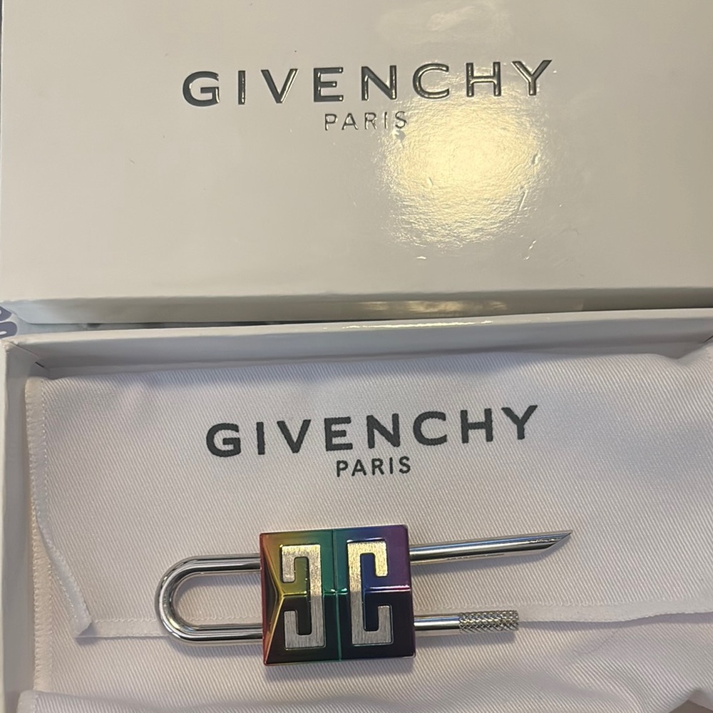 Givenchy Rainbow Lock Accessory - Picture 3 of 4